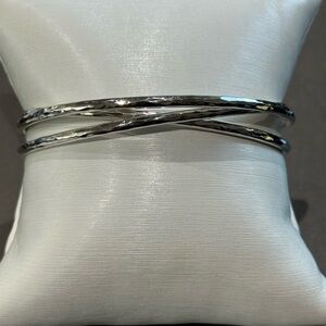 James Avery Sterling Silver Medium Trinity Bangle.